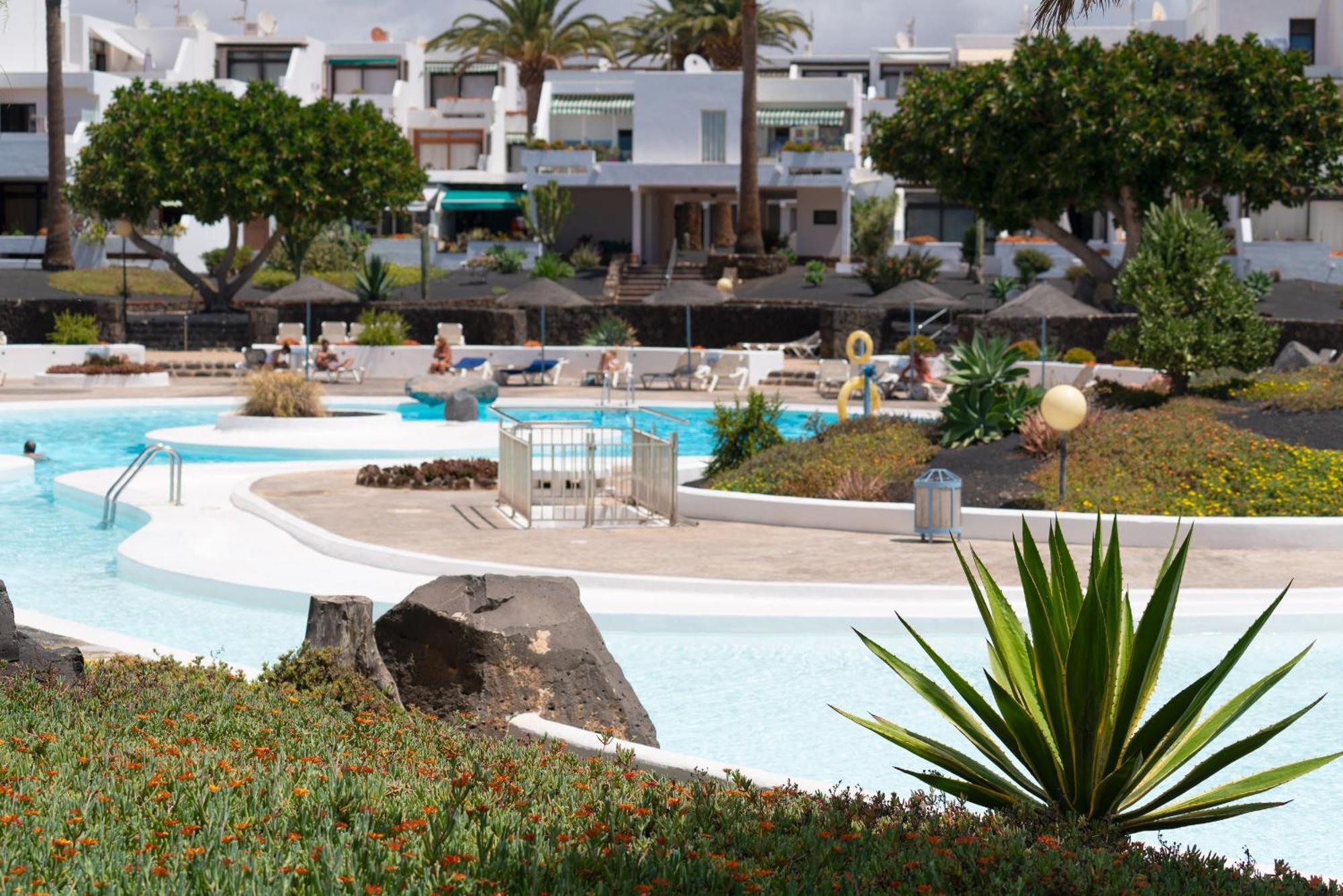 קוסטה טגוויסה Lanzarote Beach Apartments, Casa Bruna מראה חיצוני תמונה