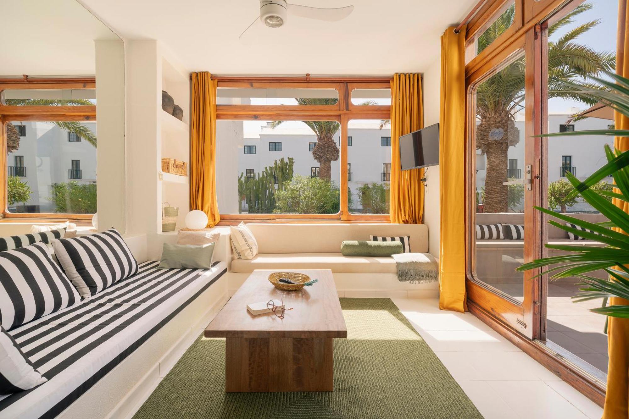 קוסטה טגוויסה Lanzarote Beach Apartments, Casa Bruna מראה חיצוני תמונה